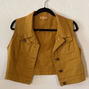 C’esttol mustard vest